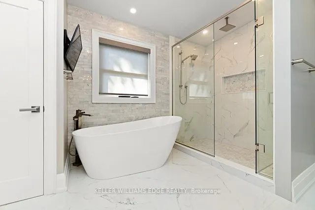 Additional image 21 of 56 Oak Ave