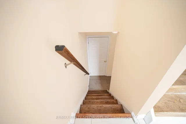 Additional image 35 of 46 Carleton Pl