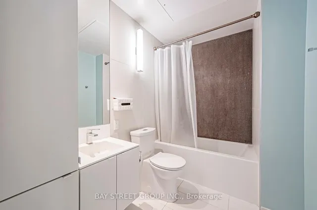 Additional image 13 of 125 Peter St Unit 2509