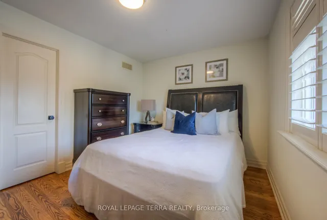 Additional image 31 of 217 1/2 Federal St