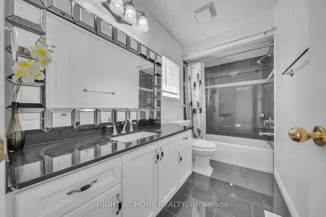 Additional image 27 of 83 River Rock Cres