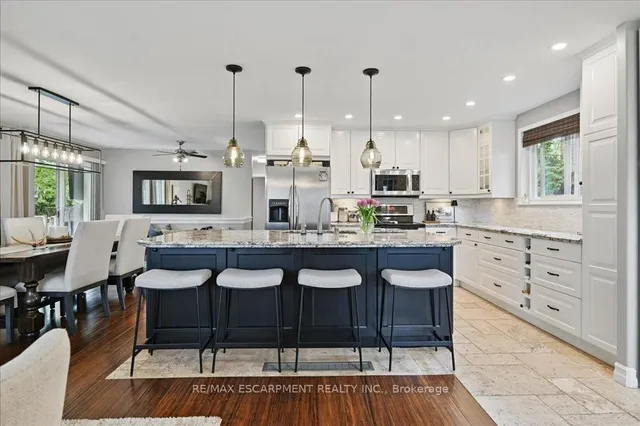 Additional image 12 of 747 MULLIN Way