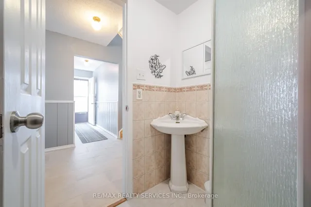 Additional image 21 of 85 Salisbury Circ