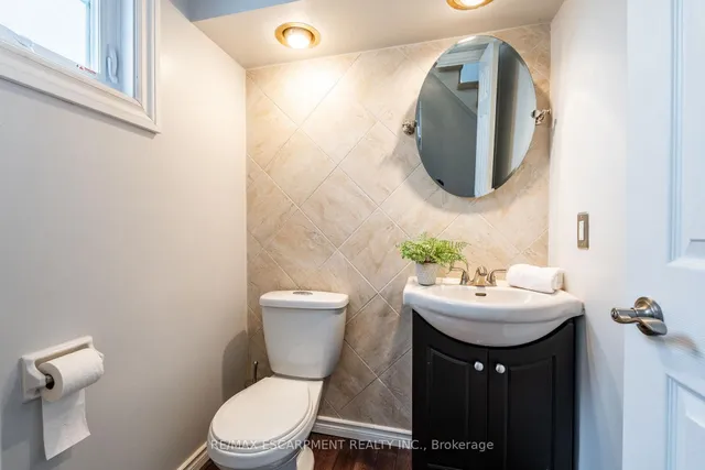 Additional image 18 of 2345 Glastonbury Rd