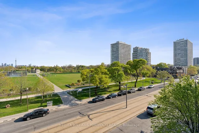 Additional image 24 of 6 Parkwood Ave Unit 310