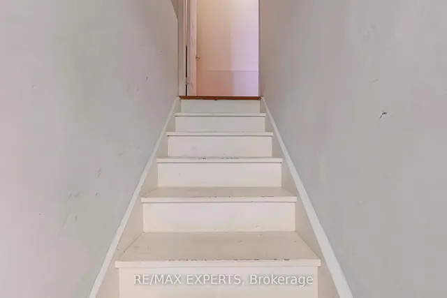 Additional image 45 of 84 Piperbrook Cres