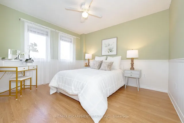 Additional image 36 of 2485 Newport St