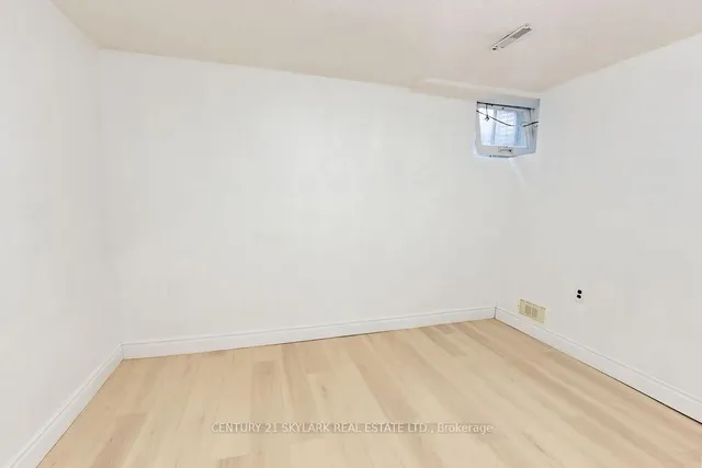 Additional image 18 of 174 Silverstone Dr