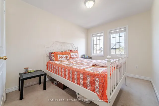 Additional image 31 of 15 Vanderpool Cres