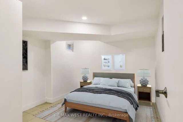 Additional image 45 of 17 Melbourne Ave