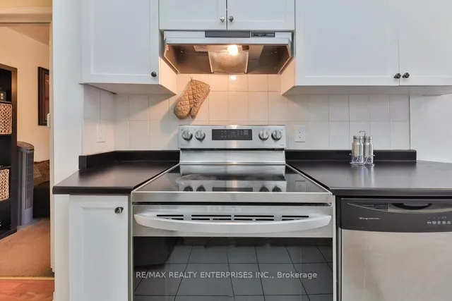 Additional image 15 of 455 Apache Crt Unit 52