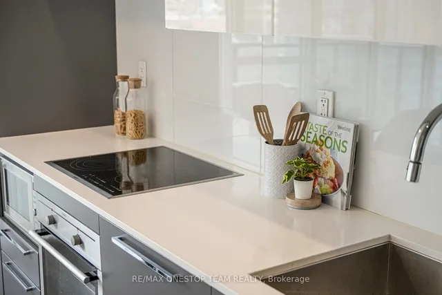 Additional image 10 of 15 Grenville St Unit 1905