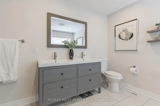 Additional image 22 of 284 Alexander Cres