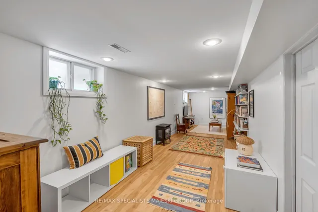 Additional image 31 of 78 Heman St