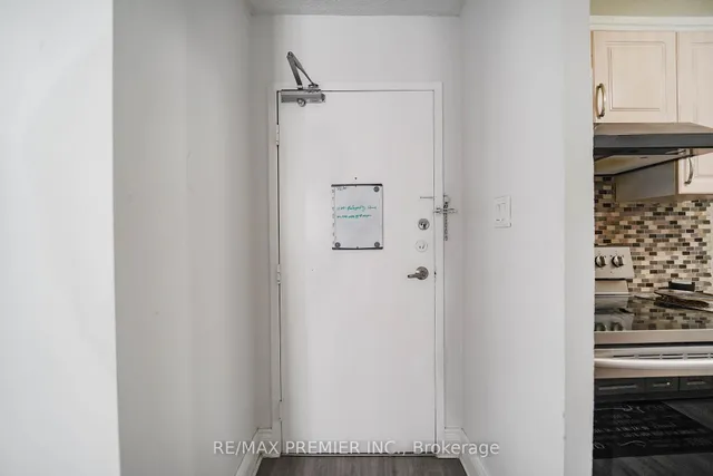 Additional image 21 of 390 Dixon Rd Unit Unit # 1003