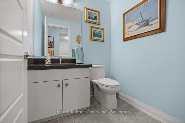 Additional image 8 of 2025 Maria St Unit 302