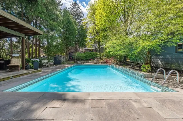 Additional image 45 of 6 Tweedsmuir Ave