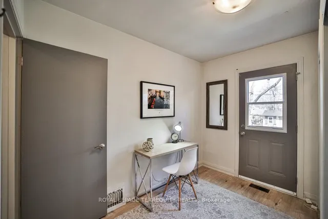 Additional image 12 of 79 Binswood Ave