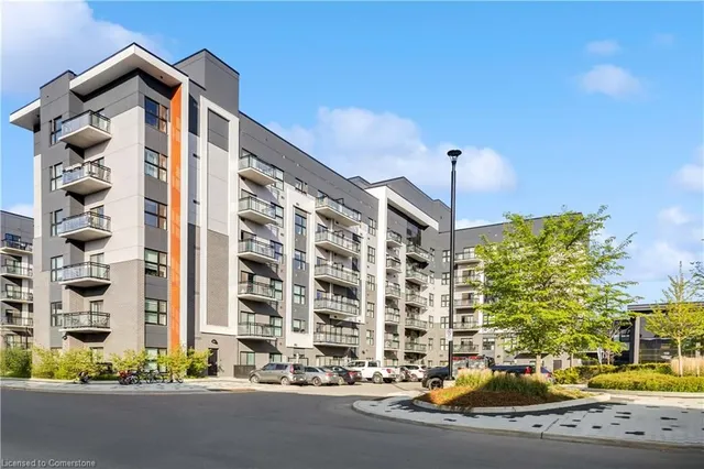 Additional image 32 of 102 Grovewood Common Unit 526