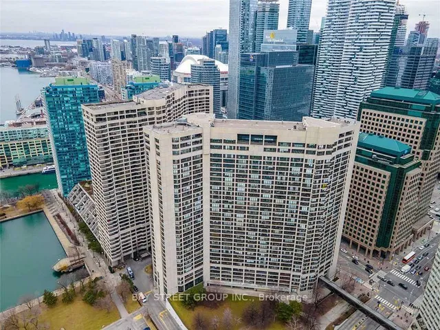 Additional image 14 of 33 Harbour Sq Unit 3019