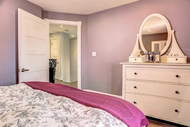 Additional image 20 of 5 Aldgate Ave