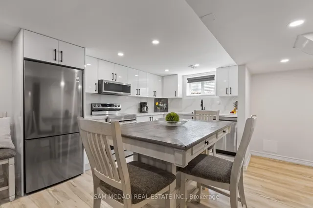 Additional image 35 of 2284 Glastonbury Rd