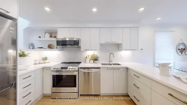 Additional image 12 of 92 Walpole Ave