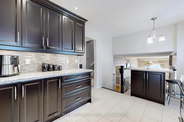 Additional image 12 of 191 Invergordon Ave