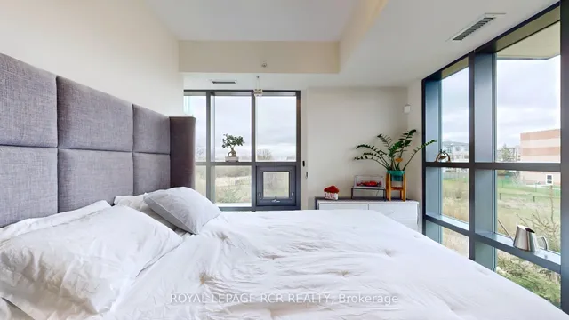 Additional image 19 of 65 Yorkland Blvd Unit 103