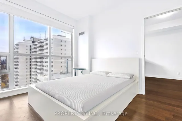 Additional image 10 of 98 Lillian St Unit 2019