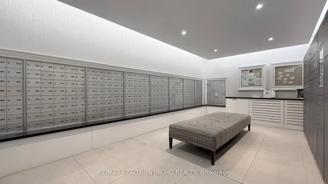 Additional image 35 of 25 Greenview Ave Unit 1915