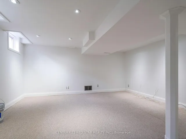 Additional image 26 of 1144 Barclay Circ