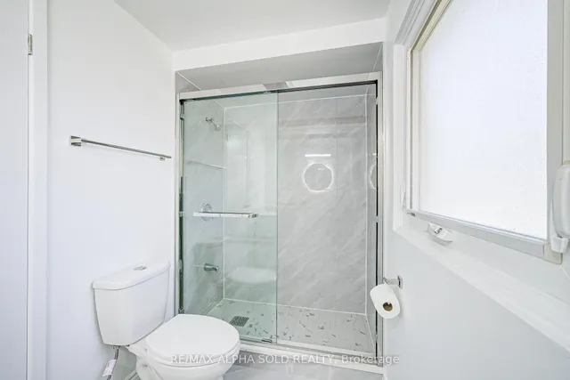 Additional image 35 of 158 Ingleton Blvd