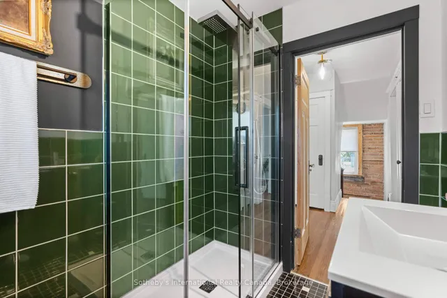 Additional image 30 of 122 Lake Avenue Dr