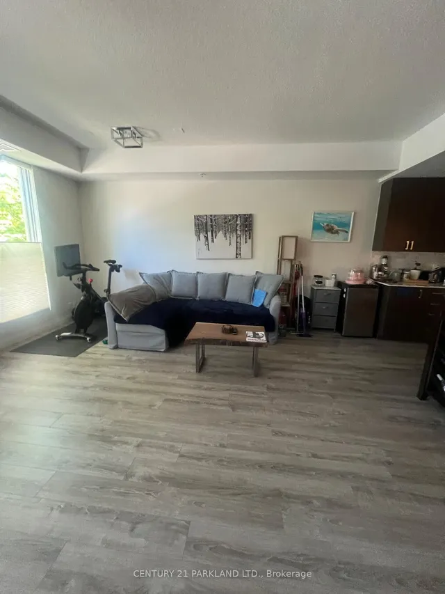 Additional image 5 of 22 East Haven Dr Unit #106