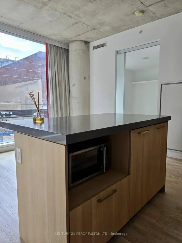 Additional image 12 of 560 King St Unit 213