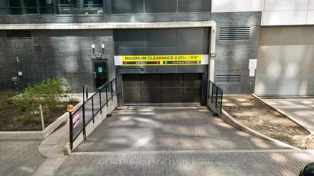 Additional image 50 of 75 Eglinton Ave Unit 509