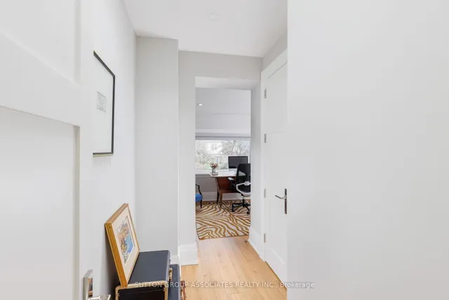 Additional image 15 of 38 Howland Ave