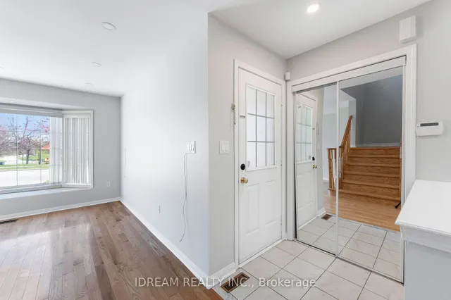 Additional image 7 of 82 Worthington Ave