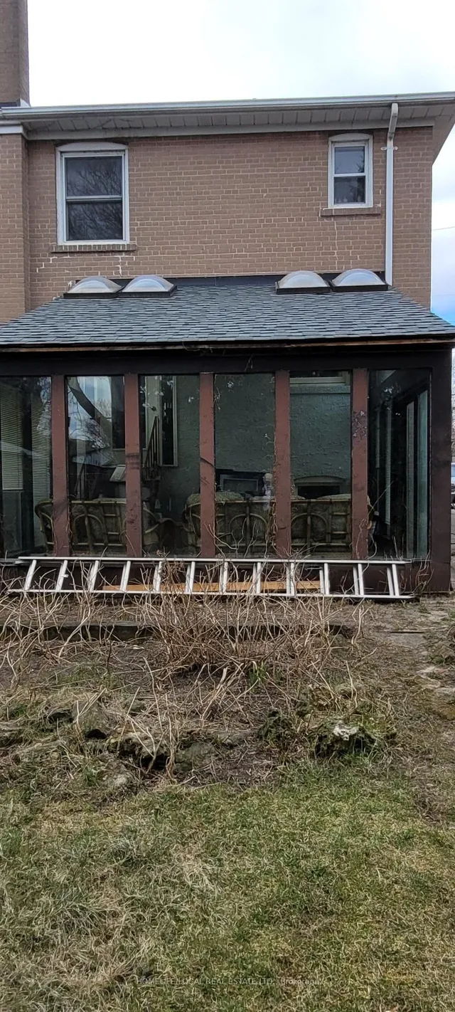 Additional image 11 of 241 Eileen Ave