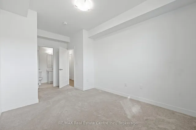 Additional image 18 of 20 Palace St Unit E8