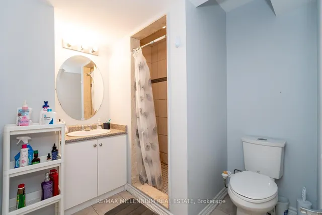 Additional image 47 of 62 Dunvegan Cres