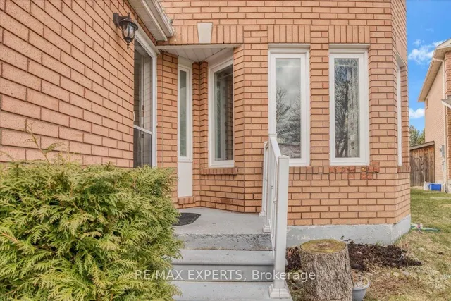 Additional image 2 of 28 Pantages Crt