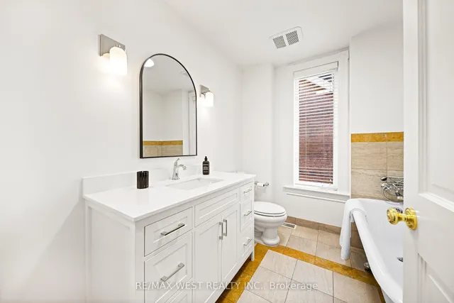 Additional image 15 of 14 Shannon St