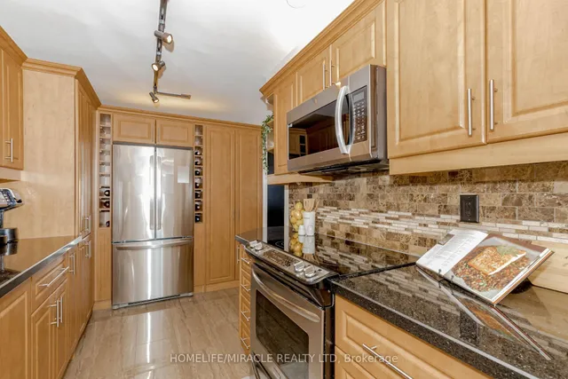 Additional image 18 of 2721 Victoria Park Ave Unit 1503