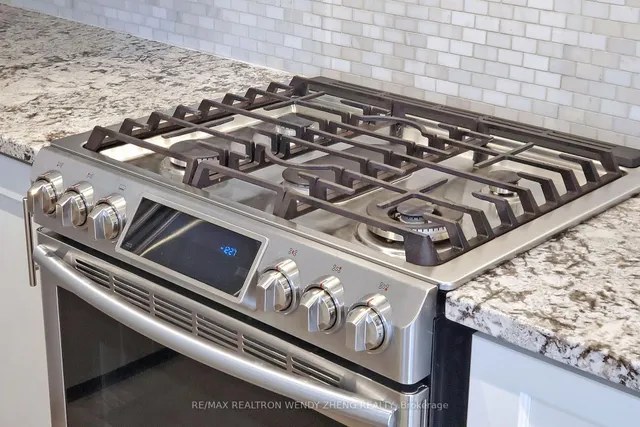 Additional image 11 of 3209 Daisy Way