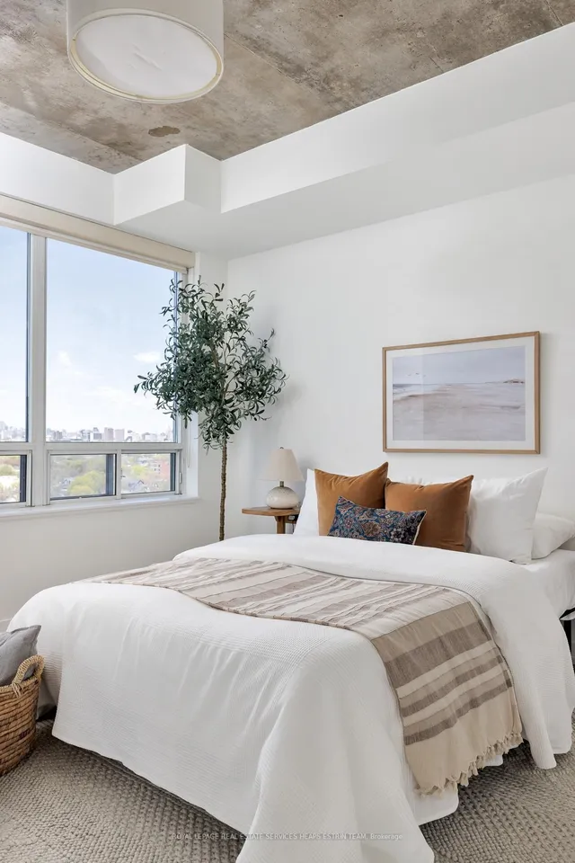 Additional image 28 of 1 Shaw St Unit LPH26