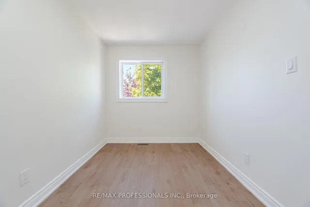 Additional image 23 of 11 Asterwind Cres