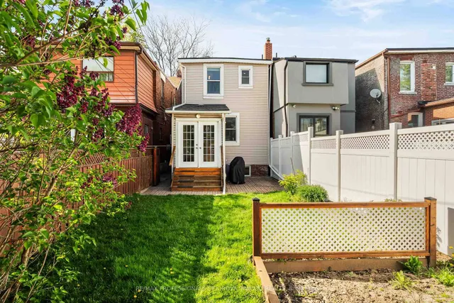 Additional image 40 of 39 Burnfield Ave