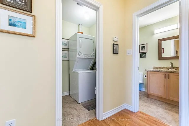 Additional image 10 of 960 Bloor St Unit 204